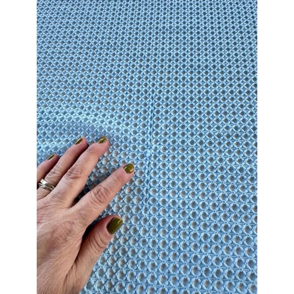 Vintage 80s shower curtain, powder blue wide mesh open weave pattern, decorative - Picture 3 of 7